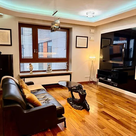 W Samym Centrum Z Parkingiem, Bagno 2 By Ohmyhome Warsaw