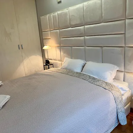 Lejlighed W Samym Centrum Z Parkingiem, Bagno 2 By Ohmyhome *